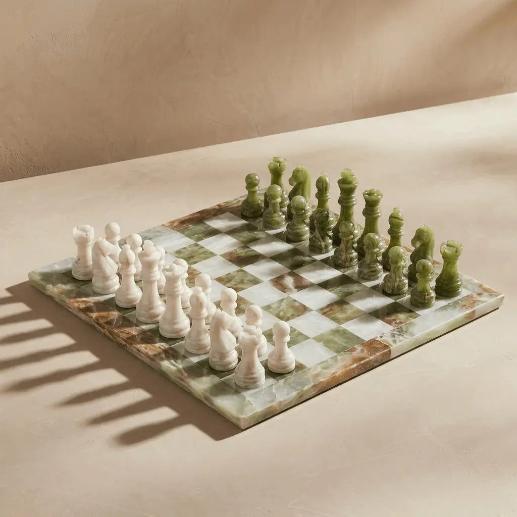 The Art of Gifting a Chess Set — A Guide to Choosing the Perfect One